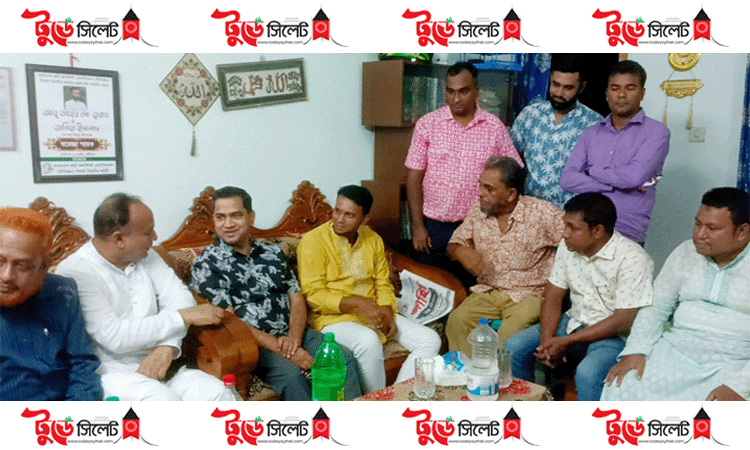 সাংবাদিক তুরাবের পরিবারের পাশে মুশফিকুল ফজল আনসারী