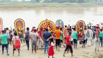 প্রতিমা বিসর্জনের মধ্য দিয়ে কানাইঘাটে দুর্গাপূজা সম্পন্ন