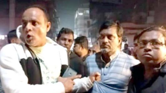 লিফলেট বিতরণের সময় হবিগঞ্জ আ.লীগ নেতাকে গণপিটুনি